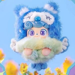 Q.Kid Good Fortune Series Vinyl Plush NIB - Lucky Chirp